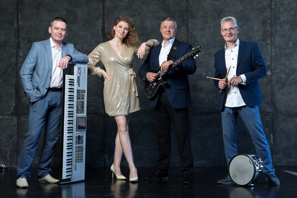 Юрий Антонов, Земляне, Самоцветы. Часть 2