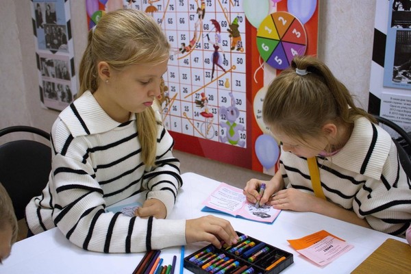 Творческий час «Творцы детства»