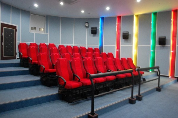 Киновечер «В поисках хорошего настроения»