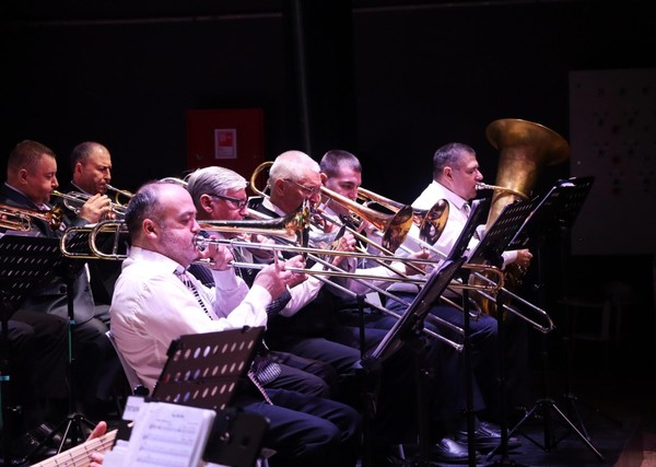 Концерт «Духовой оркестр: музыка поколений»
