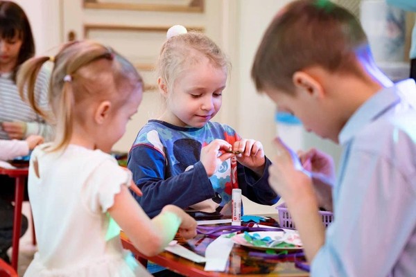 Инсталляция «Магия космоса»