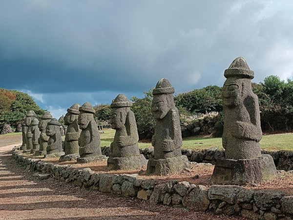 Открытие фотовыставки «Кто куда, а я в Корею!»