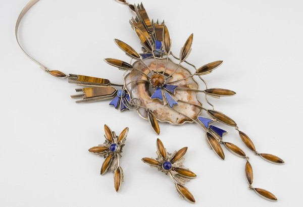 Авторская экскурсия «Уральская ювелирная классика»