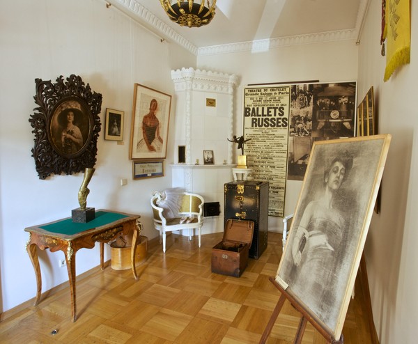 Экспозиция Музея-квартиры актеров Самойловых