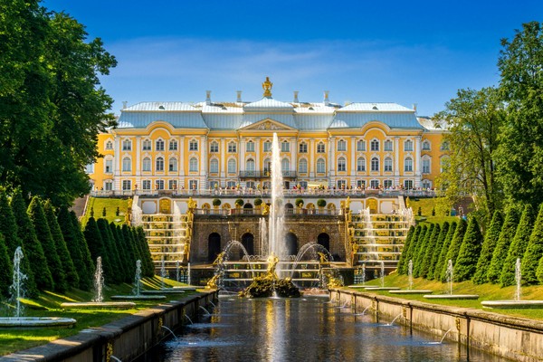 Великолепный Петергоф: Большой дворец, Малый дворец, парк, фонтаны