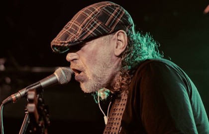 Группа «Монгол Шуудан»