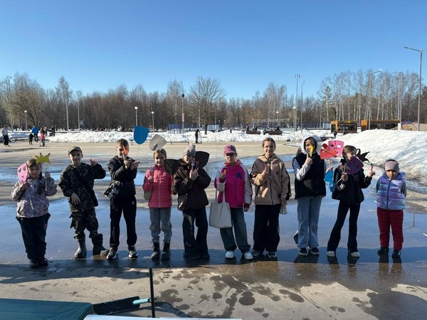 Праздник открытия весенне-летнего сезона «Ностальгия. Первомайский фестиваль»