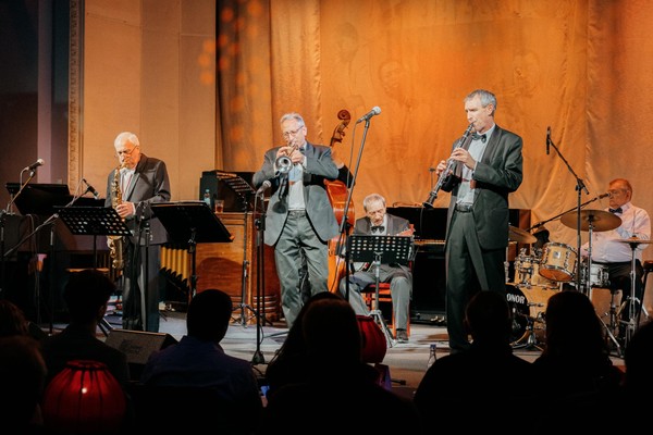 Первомайский праздничный концерт