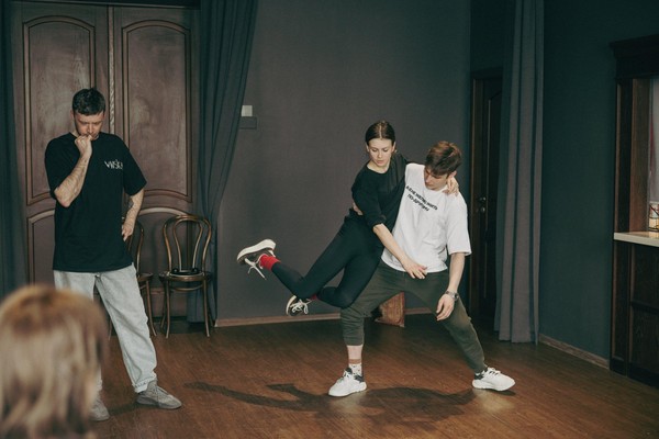 Спектакль «Там, где хорошо»