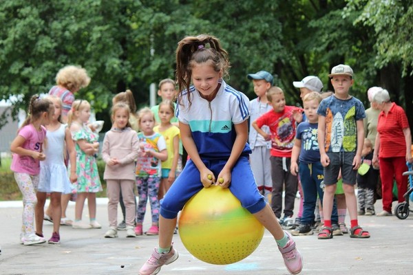Игровая программа «Первомайское настроение»