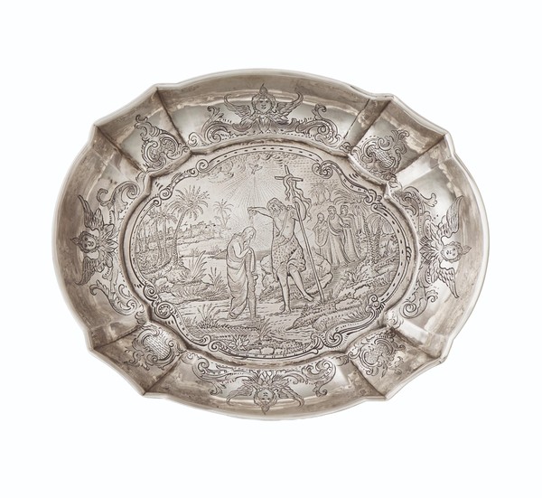 Выставка «Художественное серебро XV–XX веков. Дар О.П. Логинова»