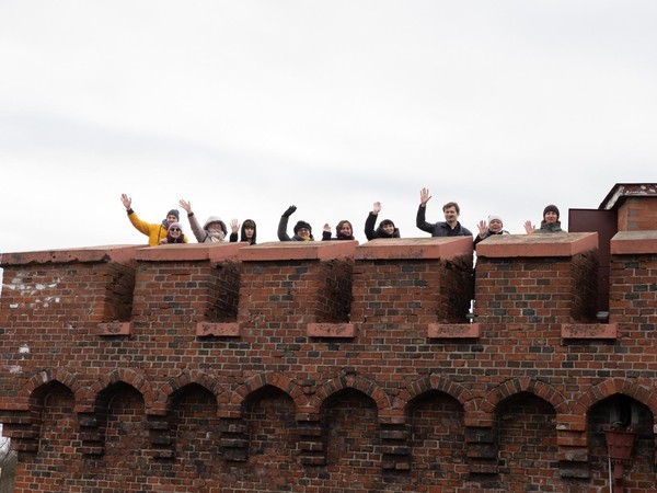 Прогулка по смотровой площадке башни «Дона»