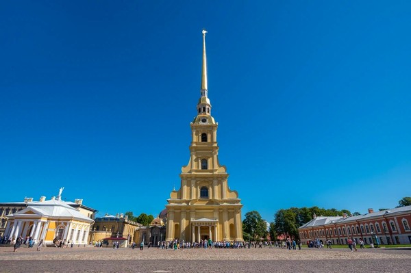Обзорная экскурсия по Петербургу с прогулкой по Петропавловской крепости + «полуденный выстрел»