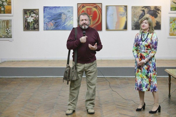 Выставка «Небо, солнце и вода»