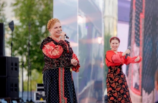 Концерт «Жить – не переживать!»