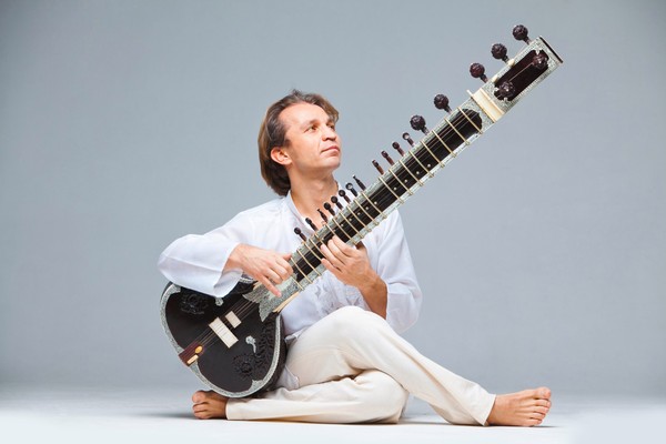 Joiti Mantra Band. Восточная музыка при свечах