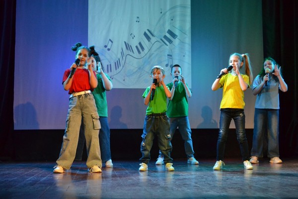 Праздничный концерт «Пой, Май!»