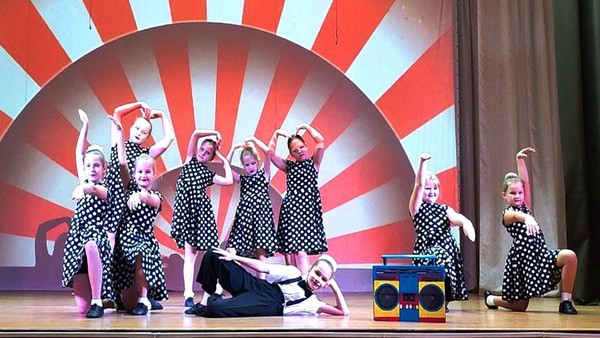 Музыкальный спектакль «Стиляги-ШОУ»