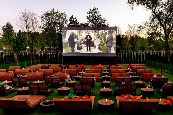 Кинопоказы в парке
