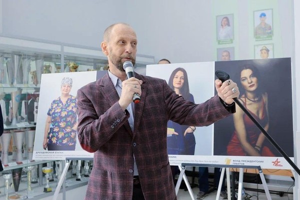 Презентация выставки портретов «Свет милосердия»