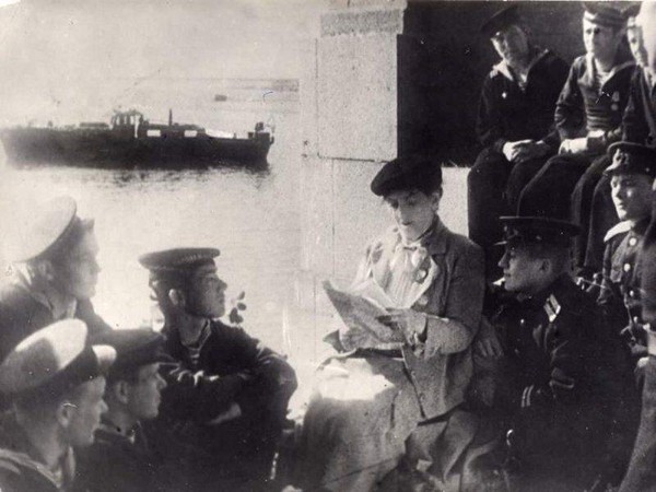 Экскурсия «Артисты петербургского театра и балета в военные годы»