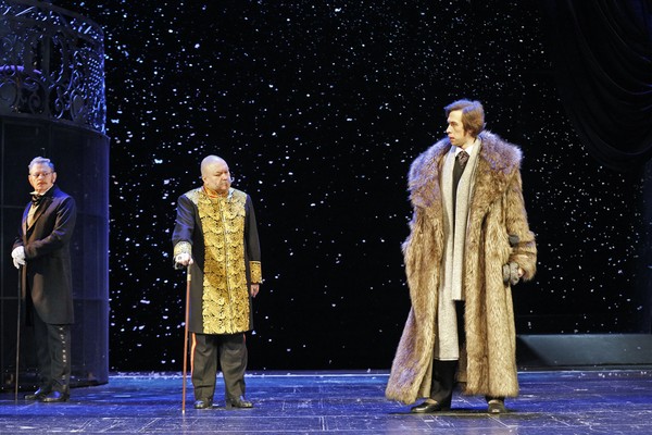 Спектакль «Бешеные деньги»