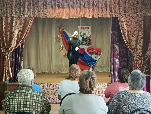 «Тот поющий май»