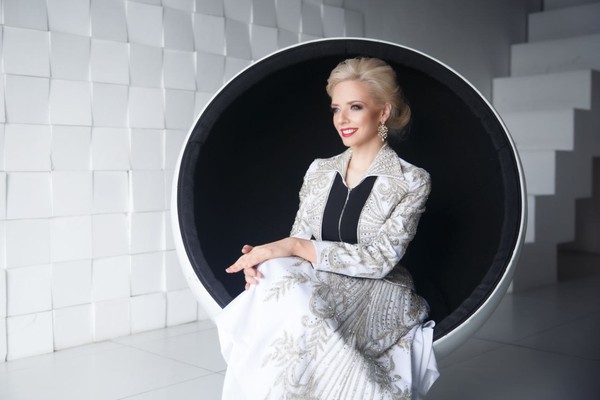 Елена Любарец