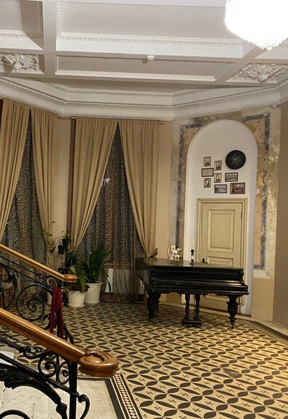 Экскурсия в особняк Шрёдера + концерт «Мгновения весны»