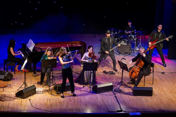 Глория. Времена года