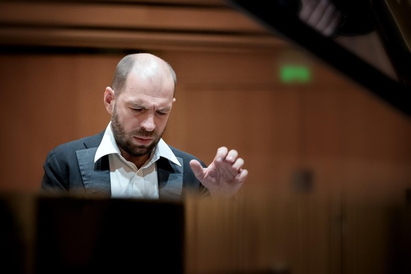 Концерт «Закрытие сезона. Андрей Коробейников»