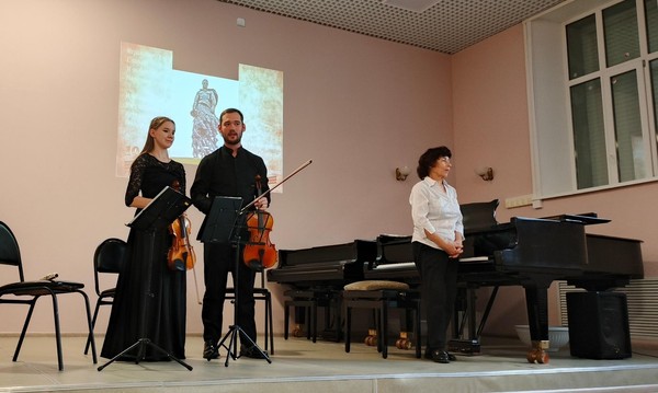 Лекция-концерт «Песни войны, песни Победы»