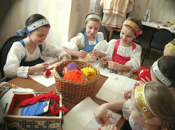 Цикл обучающих программ «Веков связующая нить»