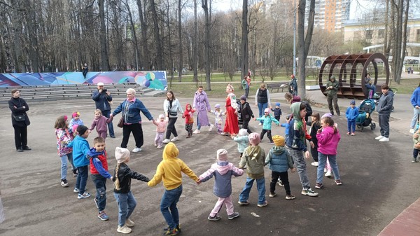 Интерактивно-познавательная программа для детей «Семья – это счастье, любовь и добро!»