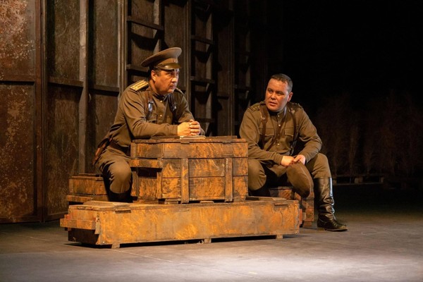 Спектакль «Кукарача. Путешествие в прошлое»