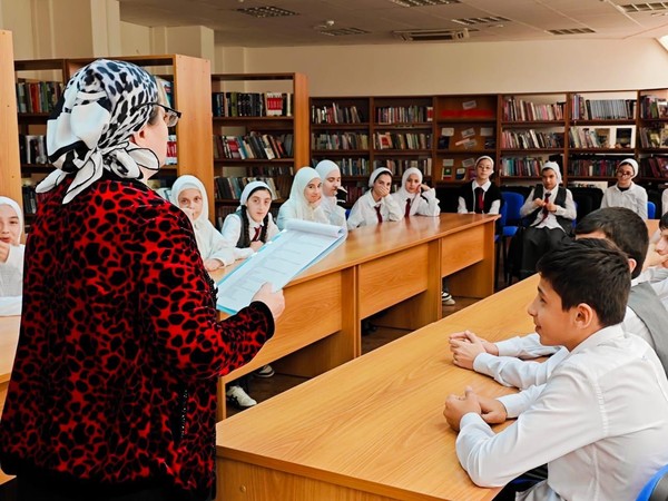 Литературный час «Загадка Мастера»