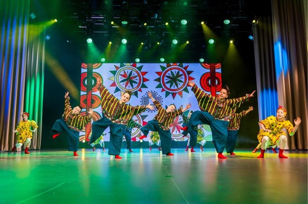 Отчетный концерт «Живи, танцуй!»