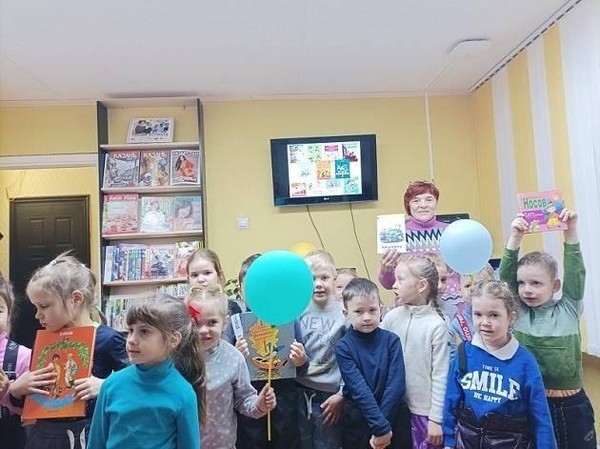 Литературные посиделки «Книжка в гости ждет друзей»