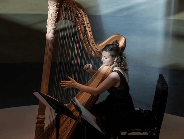 Концерт «В созвучии с арфой»