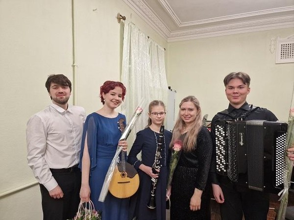 «Николай Гумилев «непрочитанный поэт»