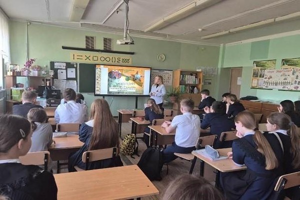 Информдосье «Легендарный Маресьев»