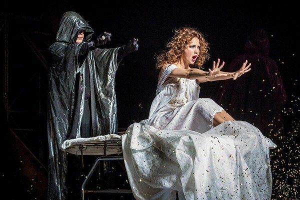 Юлия Хлынина