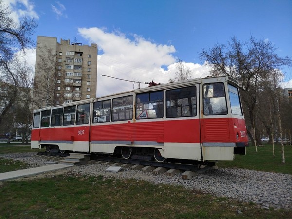 Презентация литературного сборника «13 историй города N»