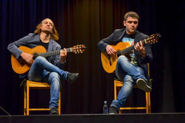 Дуэт Аранхуэс. Гитарная феерия