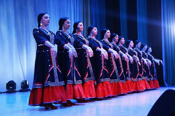 Отчетный концерт творческих коллективов КПЦ «Дубровицы»