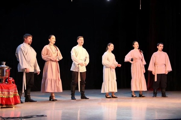 Спектакль «Победа начинается здесь»