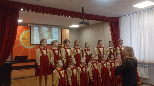 Итоговый годовой концерт хора «Первоцвет»