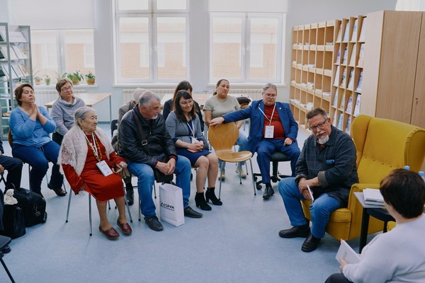 IV Форум писателей Югры. Вечер новых книг – презентация книг писателей Югры