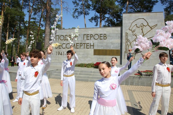 Экскурсия по памятным местам Дербышек
