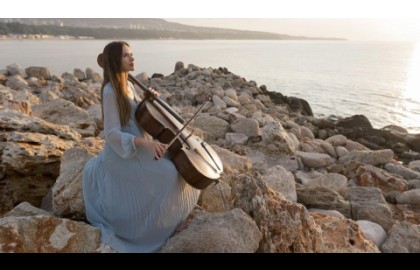 Времена года в мерцании свечей